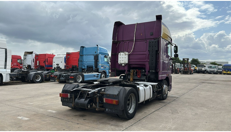 DAF XF 105.460 (BOITE MANUELLE / MANUAL GEARBOX / GOOD CONDITON) - Tractor: foto 5 DAF XF 105.460 (BOITE MANUELLE / MANUAL GEARBOX / GOOD CONDITON) - Tractor: foto 5