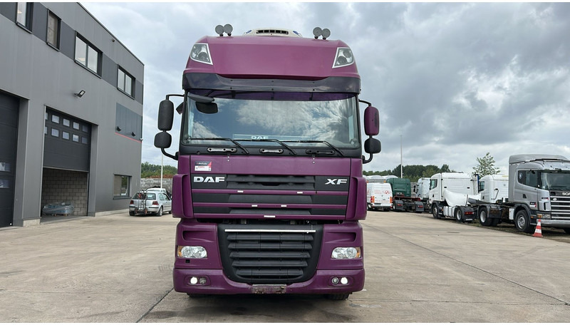 DAF XF 105.460 (BOITE MANUELLE / MANUAL GEARBOX / GOOD CONDITON) - Tractor: foto 2 DAF XF 105.460 (BOITE MANUELLE / MANUAL GEARBOX / GOOD CONDITON) - Tractor: foto 2