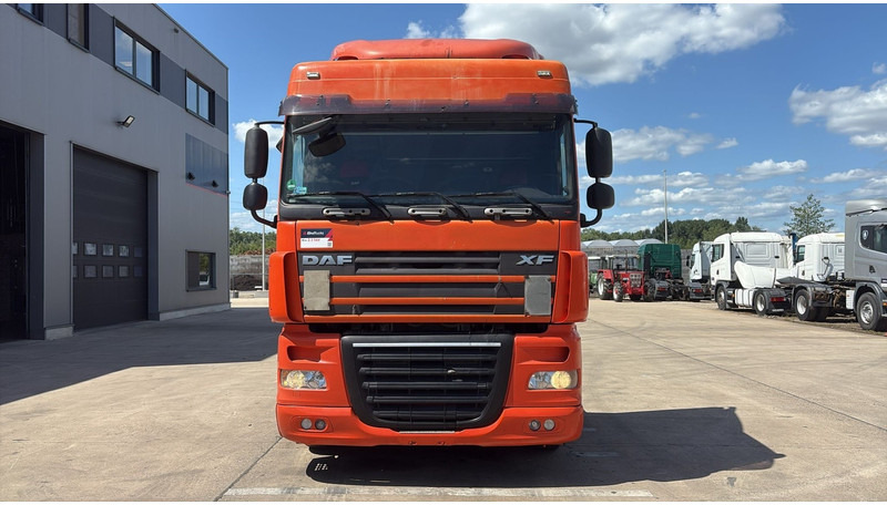 DAF XF 105.460 (MANUAL GEARBOX / BOITE MANUELLE) - Tractor: foto 2 DAF XF 105.460 (MANUAL GEARBOX / BOITE MANUELLE) - Tractor: foto 2
