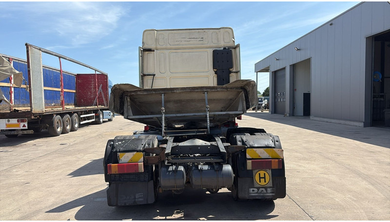 Tractor DAF XF 95.430 (EURO 3 / BOITE MANUELLE / MANUAL GEARBOX): foto 6