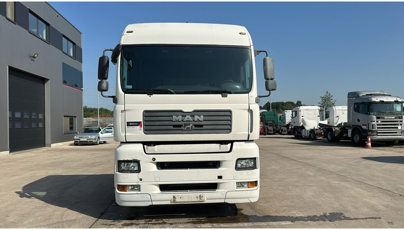 MAN TGA 18.430 (BOITE MANUELLE / MANUAL GEARBOX) - Tractor: foto 2 MAN TGA 18.430 (BOITE MANUELLE / MANUAL GEARBOX) - Tractor: foto 2
