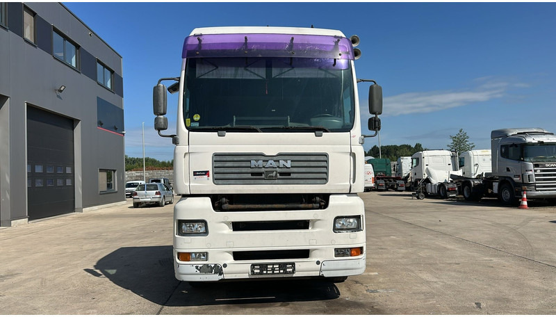 MAN TGA 18.430 (MANUAL GEARBOX / BOITE MANUELLE / RETARDER) - Tractor: foto 2 MAN TGA 18.430 (MANUAL GEARBOX / BOITE MANUELLE / RETARDER) - Tractor: foto 2