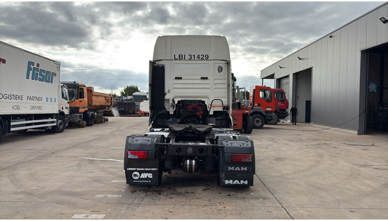 MAN TGA 18.440 (BOITE MANUELLE / PTO / POMPE HYDRAULIQUE / MANUAL GEARBOX / HYDRAULIC PUMP) - Tractor: foto 5 MAN TGA 18.440 (BOITE MANUELLE / PTO / POMPE HYDRAULIQUE / MANUAL GEARBOX / HYDRAULIC PUMP) - Tractor: foto 5
