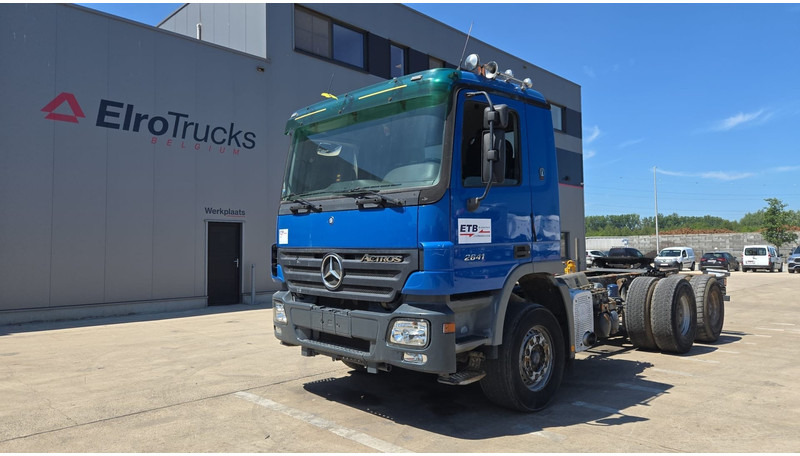 Tractor Mercedes-Benz Actros 2641 (LAMES / STEEL SUSP. / EPS / 3 PEDALES / GRAND PONT): foto 1