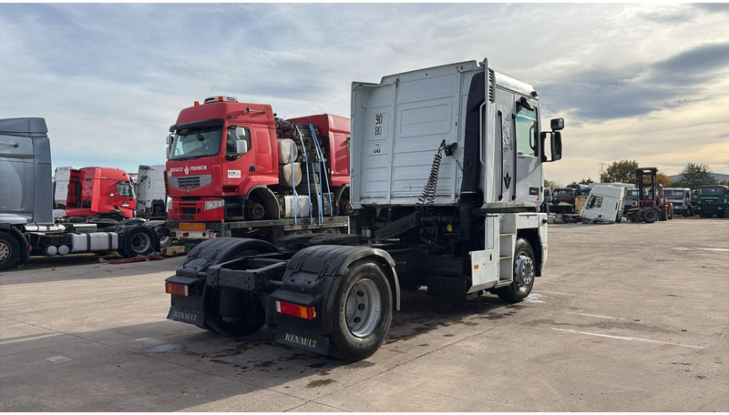 Renault AE 440 Magnum E-tech (BOITE MANUELLE / MANUAL GEARBOX) - Tractor: foto 4 Renault AE 440 Magnum E-tech (BOITE MANUELLE / MANUAL GEARBOX) - Tractor: foto 4