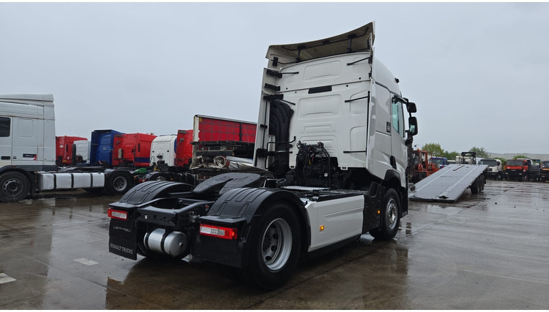 Renault T440 (BELGIAN TRUCK / ACC / FRIGO / NAVI / COLLISSION WARNING / LANE WARNING / 2 TANKS / LOW KM !!!!) - Tractor: foto 4 Renault T440 (BELGIAN TRUCK / ACC / FRIGO / NAVI / COLLISSION WARNING / LANE WARNING / 2 TANKS / LOW KM !!!!) - Tractor: foto 4