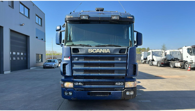 Scania 124-420 (MANUAL GEARBOX / BOITE MANUELLE) - Tractor: foto 2 Scania 124-420 (MANUAL GEARBOX / BOITE MANUELLE) - Tractor: foto 2