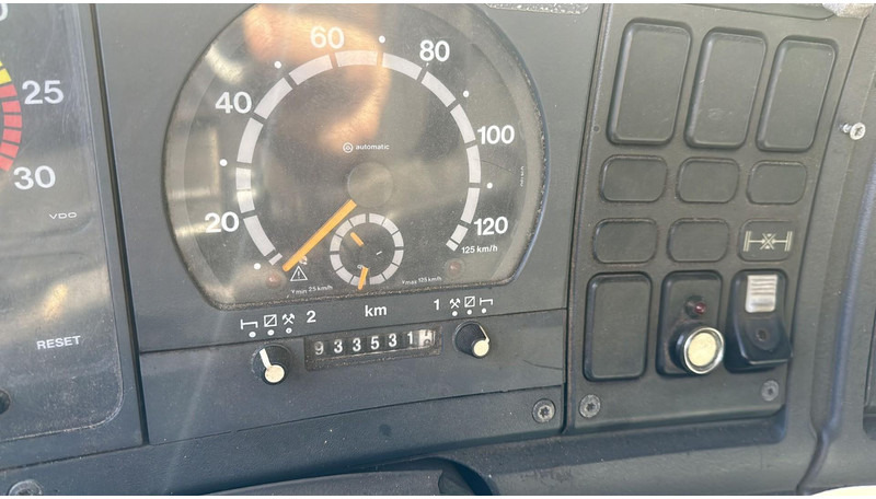 Tractor Scania 124-420 Topline (MANUAL GEARBOX / BOITE MANUELLE): foto 19 Tractor Scania 124-420 Topline (MANUAL GEARBOX / BOITE MANUELLE): foto 19