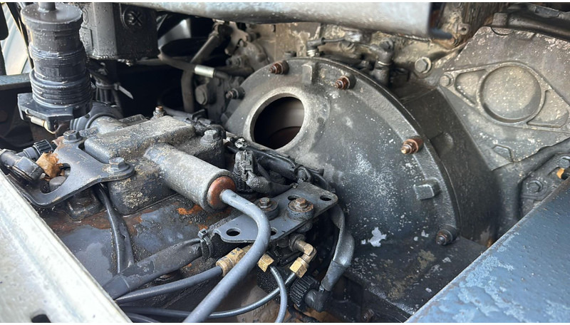 Tractor Scania 124-420 Topline (MANUAL GEARBOX / BOITE MANUELLE): foto 15 Tractor Scania 124-420 Topline (MANUAL GEARBOX / BOITE MANUELLE): foto 15