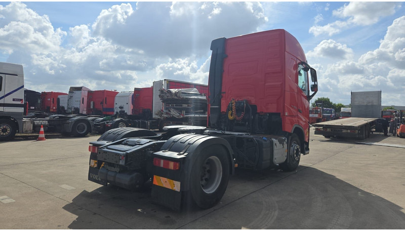 Volvo FH 460 (GOOD CONDITION / EURO 6 / FRIGO / LANE ASSIST) - Tractor: foto 5 Volvo FH 460 (GOOD CONDITION / EURO 6 / FRIGO / LANE ASSIST) - Tractor: foto 5