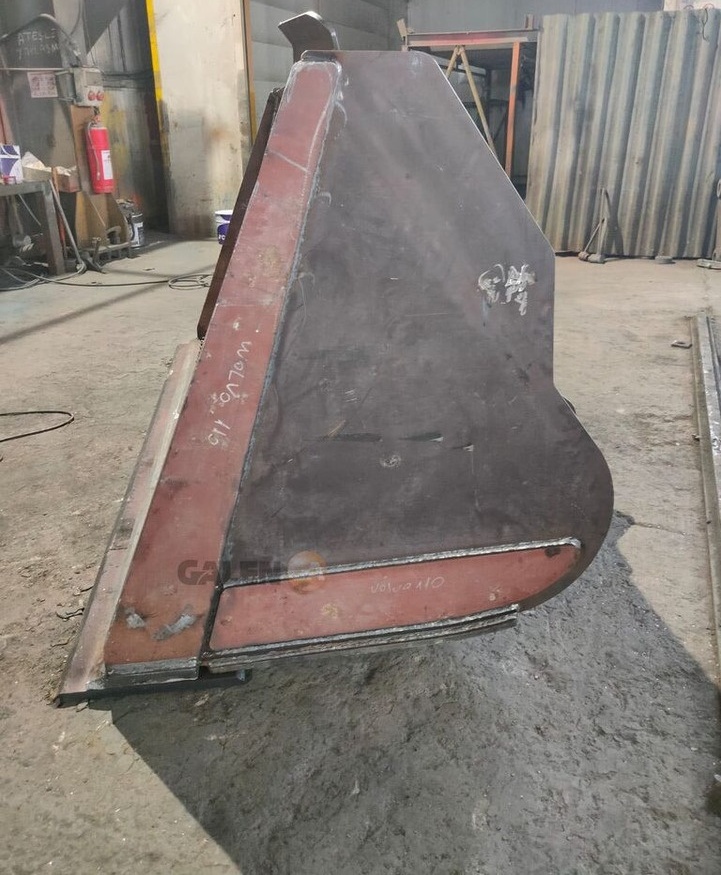 Volvo L110 General Purpose Bucket - Balde carregador: foto 4 Volvo L110 General Purpose Bucket - Balde carregador: foto 4