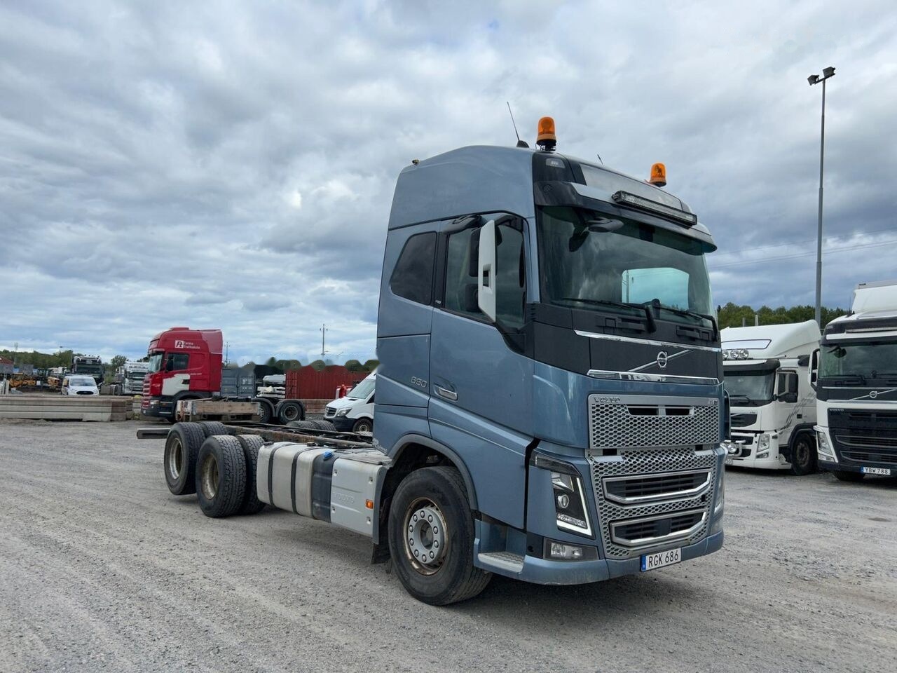 Volvo FH650 - Camião chassi: foto 3 Volvo FH650 - Camião chassi: foto 3