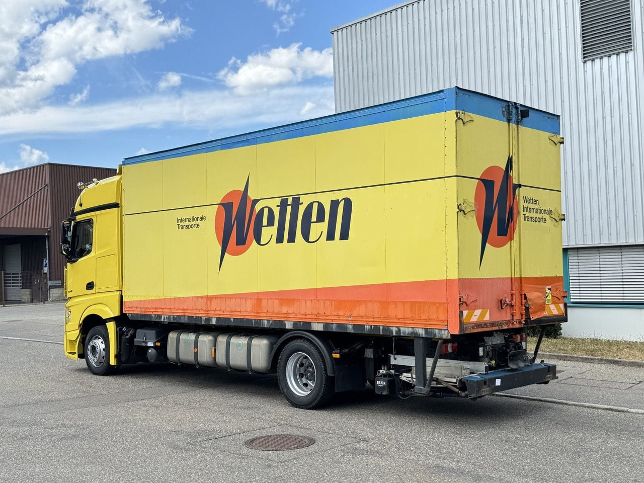 Mercedes-Benz Actros 1848 LL Gr.Haus AWL-Möbelkoffer uLBW - Camião furgão: foto 5 Mercedes-Benz Actros 1848 LL Gr.Haus AWL-Möbelkoffer uLBW - Camião furgão: foto 5