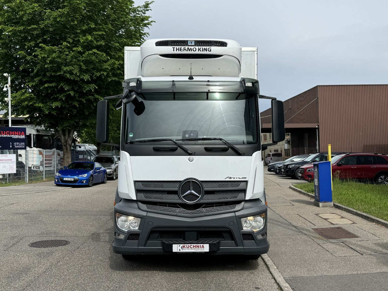 Mercedes-Benz Antos 2533L Kühlkoffer TK T-800R Lenkachse TOP - Camião frigorífico: foto 3 Mercedes-Benz Antos 2533L Kühlkoffer TK T-800R Lenkachse TOP - Camião frigorífico: foto 3