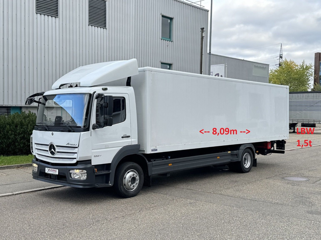 Mercedes-Benz Atego 1227L Koffer 8m LBW Klima Diff. Sperre - Camião furgão: foto 1 Mercedes-Benz Atego 1227L Koffer 8m LBW Klima Diff. Sperre - Camião furgão: foto 1