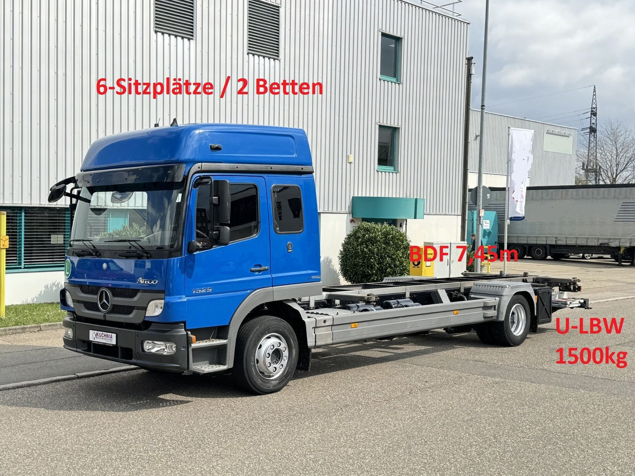 Mercedes-Benz Atego 1529 LL BDF 6-Sitze Umzug u-LBW Gr-Haus - Camião transportador de contêineres/ Caixa móvel: foto 1 Mercedes-Benz Atego 1529 LL BDF 6-Sitze Umzug u-LBW Gr-Haus - Camião transportador de contêineres/ Caixa móvel: foto 1