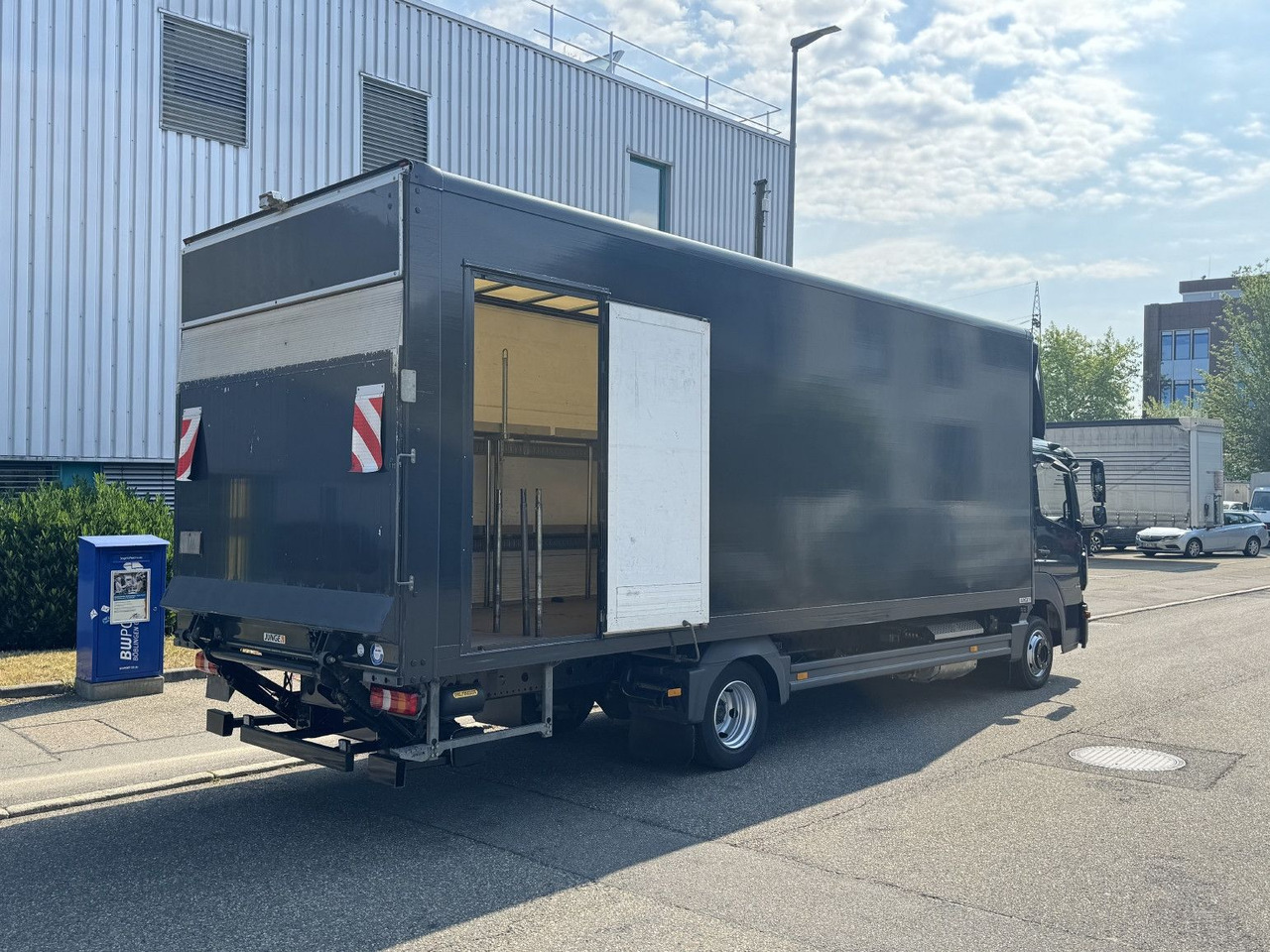 Carrinha de contentor Mercedes-Benz Atego 818L Koffer 7,3m LBW Klima Automatik: foto 7
