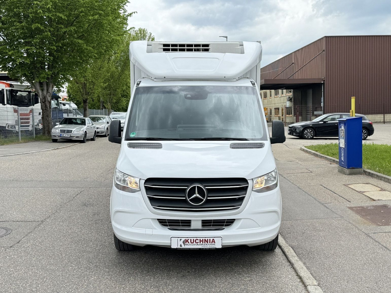 Mercedes-Benz Sprinter 316 Tiefkühl 3,3m TK V-500 MAX Luftgef. - Carrinha frigorífica: foto 2 Mercedes-Benz Sprinter 316 Tiefkühl 3,3m TK V-500 MAX Luftgef. - Carrinha frigorífica: foto 2