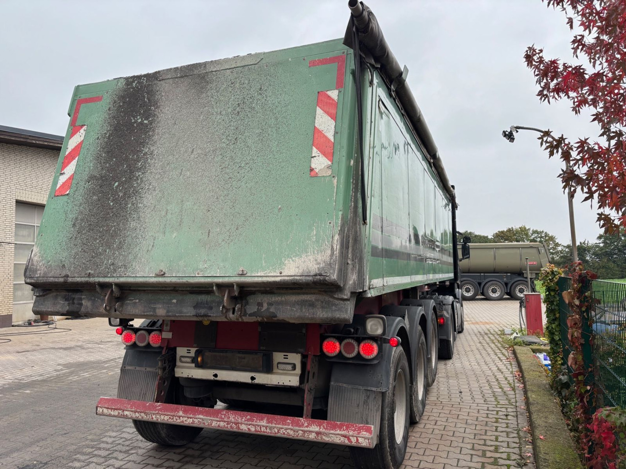 Langendorf SKA 24/30 Alu-Kippmulde, 30m³, Lift-Achse, Rollp - Semi-reboque basculante: foto 4 Langendorf SKA 24/30 Alu-Kippmulde, 30m³, Lift-Achse, Rollp - Semi-reboque basculante: foto 4