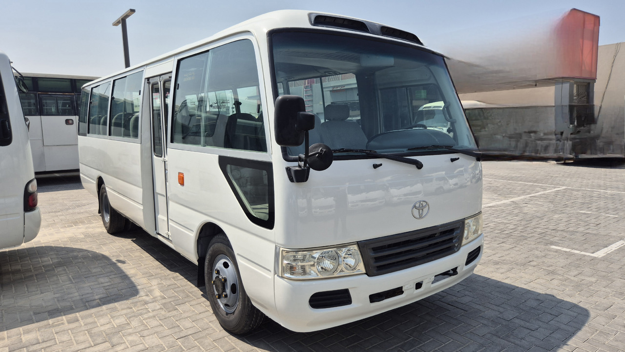 TOYOTA Coaster ... 30 places - Climatisé - Minibus, Furgão de passageiros: foto 2 TOYOTA Coaster ... 30 places - Climatisé - Minibus, Furgão de passageiros: foto 2