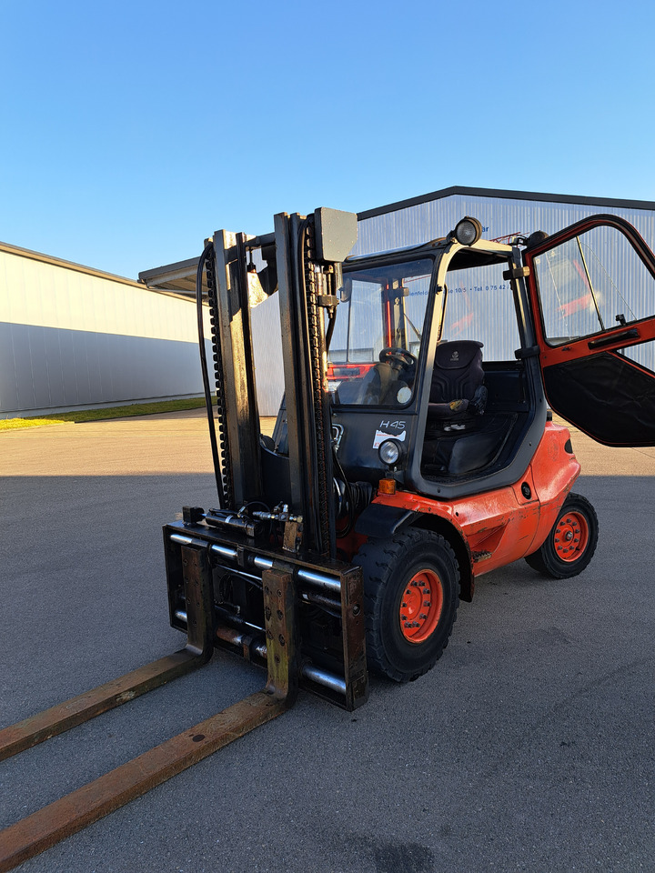 LINDE H45D-600 - Empilhador a diesel: foto 1 LINDE H45D-600 - Empilhador a diesel: foto 1