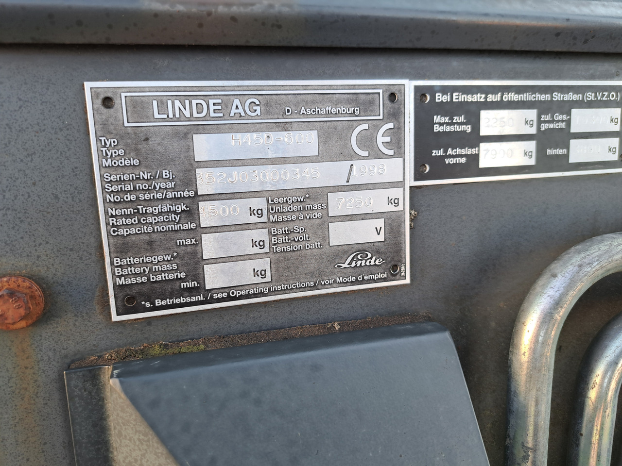 LINDE H45D-600 - Empilhador a diesel: foto 2 LINDE H45D-600 - Empilhador a diesel: foto 2