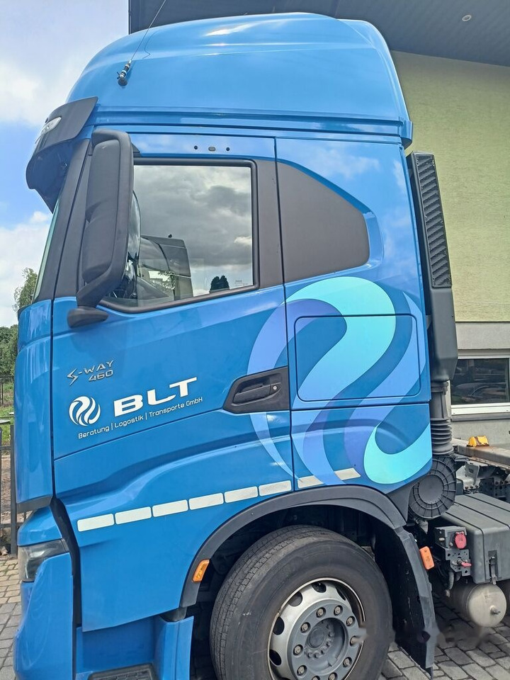Camião transportador de contêineres/ Caixa móvel IVECO 26460: foto 10