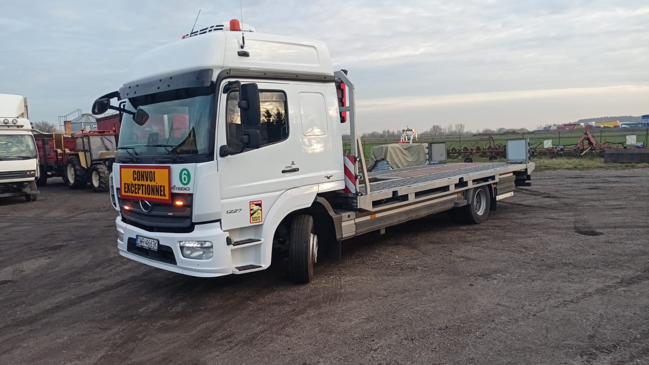 Mercedes-Benz Atego 1227 - Camião transporte de veículos: foto 1 Mercedes-Benz Atego 1227 - Camião transporte de veículos: foto 1