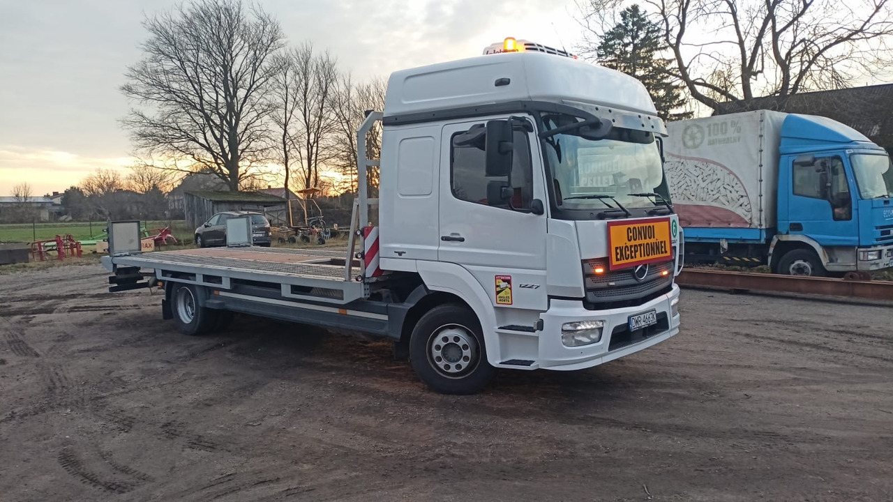 Mercedes-Benz Atego 1227 - Camião transporte de veículos: foto 2 Mercedes-Benz Atego 1227 - Camião transporte de veículos: foto 2