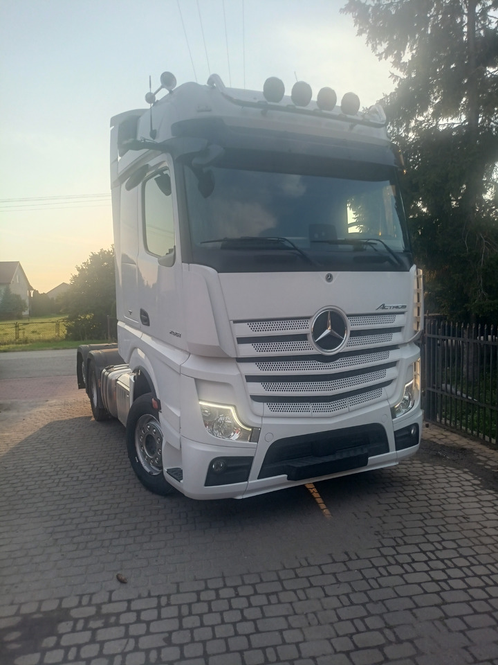 Mercedes-Benz Actros 2551 - Tractor: foto 3 Mercedes-Benz Actros 2551 - Tractor: foto 3