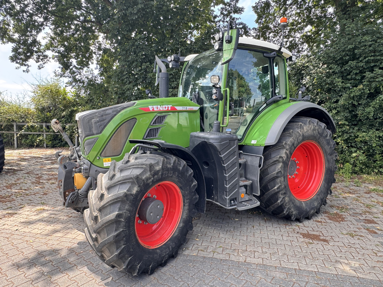 Fendt 718 Gen6 PowerPlus - Trator: foto 1 Fendt 718 Gen6 PowerPlus - Trator: foto 1