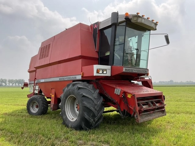 MASSEY FERGUSON 38RS - Ceifeira debulhadora: foto 3 MASSEY FERGUSON 38RS - Ceifeira debulhadora: foto 3