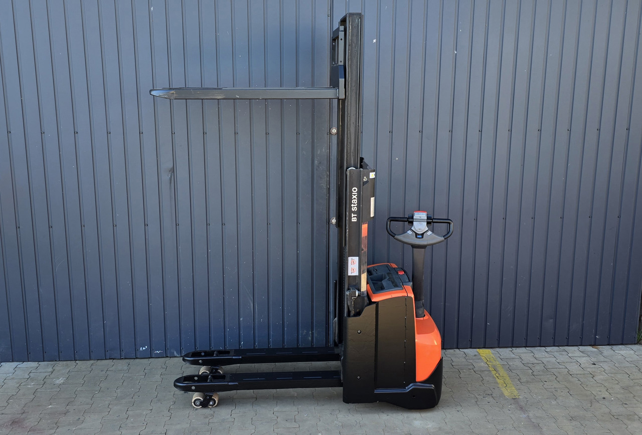 BT SWE 200 D Toyota - Stacker: foto 5 BT SWE 200 D Toyota - Stacker: foto 5