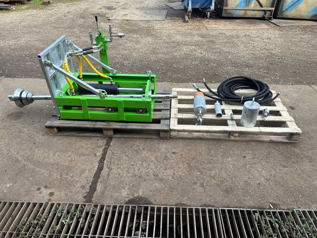 Directional Drilling MP 20 / Przewiert Sterowany MP 20 / Řízený Protlak MP 20 / Foraj Dirijat MP 20 - Máquina de perfuração direcional: foto 2 Directional Drilling MP 20 / Przewiert Sterowany MP 20 / Řízený Protlak MP 20 / Foraj Dirijat MP 20 - Máquina de perfuração direcional: foto 2