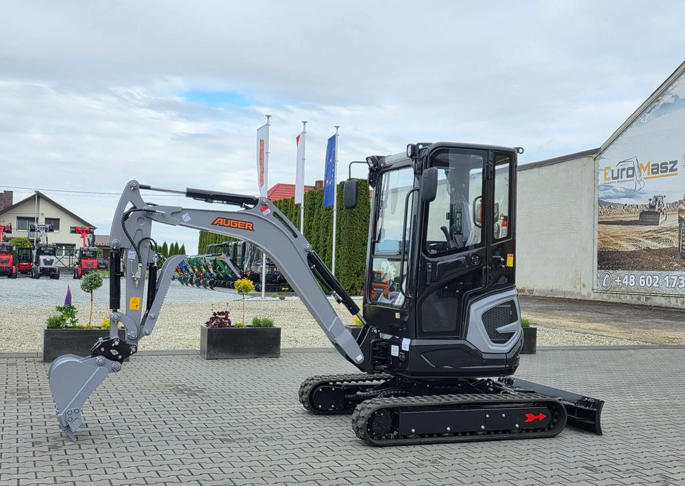 Inny NOWA Minikoparka AUGER 25, WAGA 2100 KG, SILNIK KUBOTA - Mini escavadeira: foto 2 Inny NOWA Minikoparka AUGER 25, WAGA 2100 KG, SILNIK KUBOTA - Mini escavadeira: foto 2