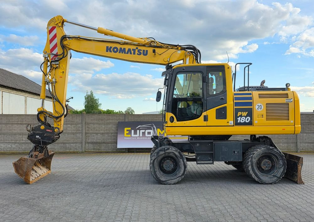 Komatsu PW 180-10, 2017 ROK, 6000 MTH, OIL QUICK - Escavadeira de rodas: foto 3 Komatsu PW 180-10, 2017 ROK, 6000 MTH, OIL QUICK - Escavadeira de rodas: foto 3
