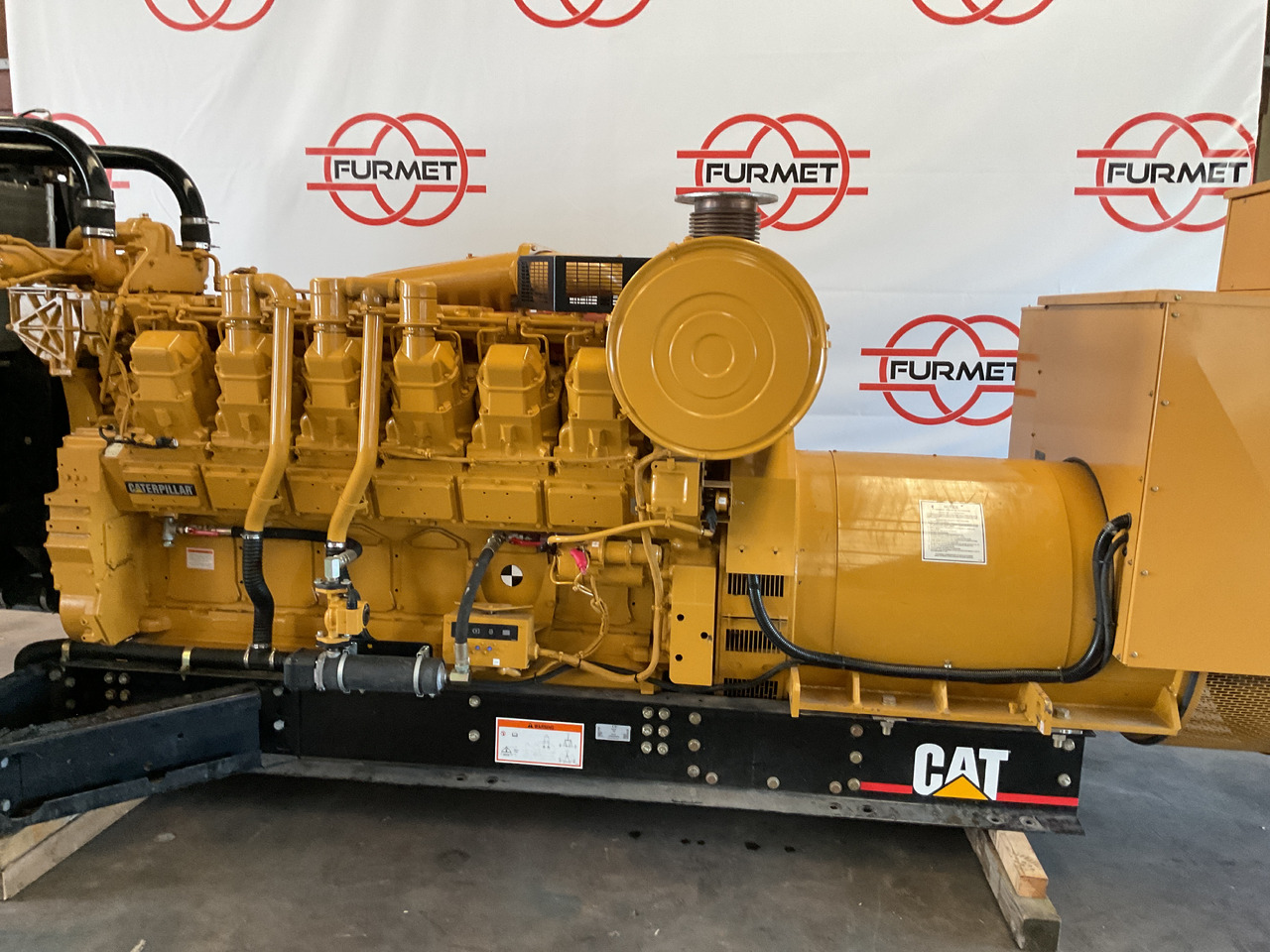 Caterpillar 3512HD, 1275KVA Generatorset. Like brand new. Low standby hours. - Gerador elétrico: foto 4 Caterpillar 3512HD, 1275KVA Generatorset. Like brand new. Low standby hours. - Gerador elétrico: foto 4
