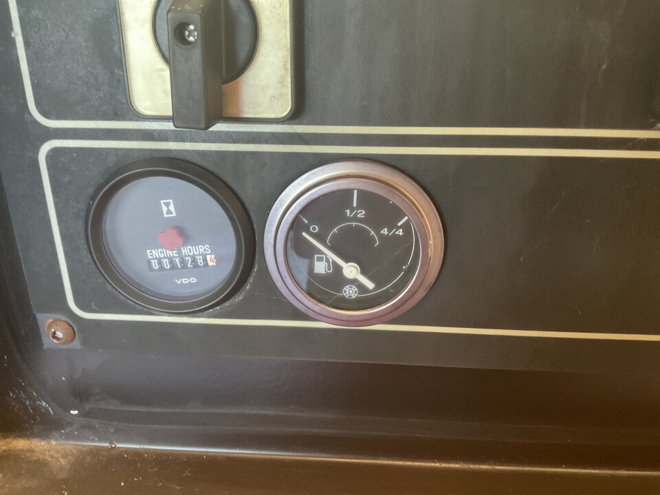 Gerador elétrico John Deere 4045TF157, 135 KVA generator set. Low hours and tested: foto 7
