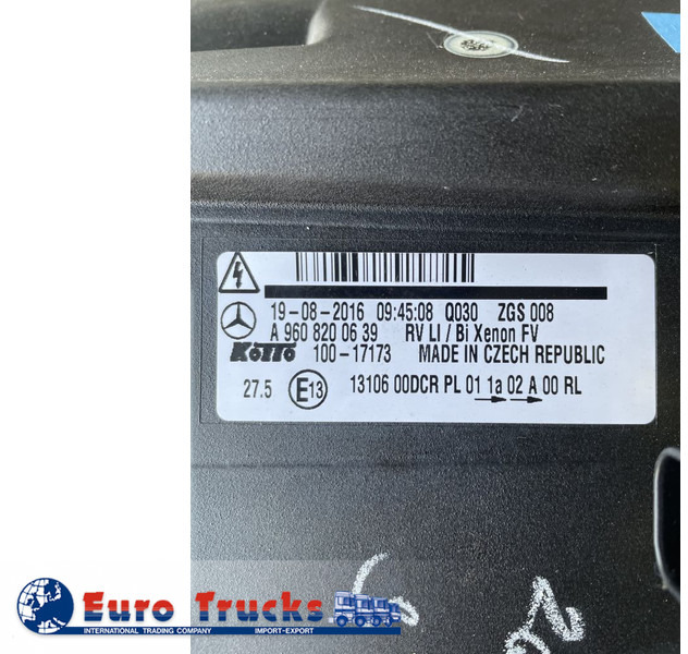 Mercedes-Benz Head light unit MP4 - Farol dianteira para Camião: foto 3 Mercedes-Benz Head light unit MP4 - Farol dianteira para Camião: foto 3