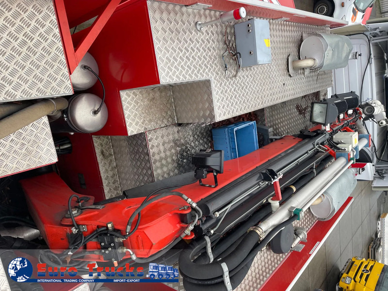 Carro de bombeiro Mercedes-Benz Special trailer/brandweer/fire departement/feuerwehr/sapeur pompiers: foto 13