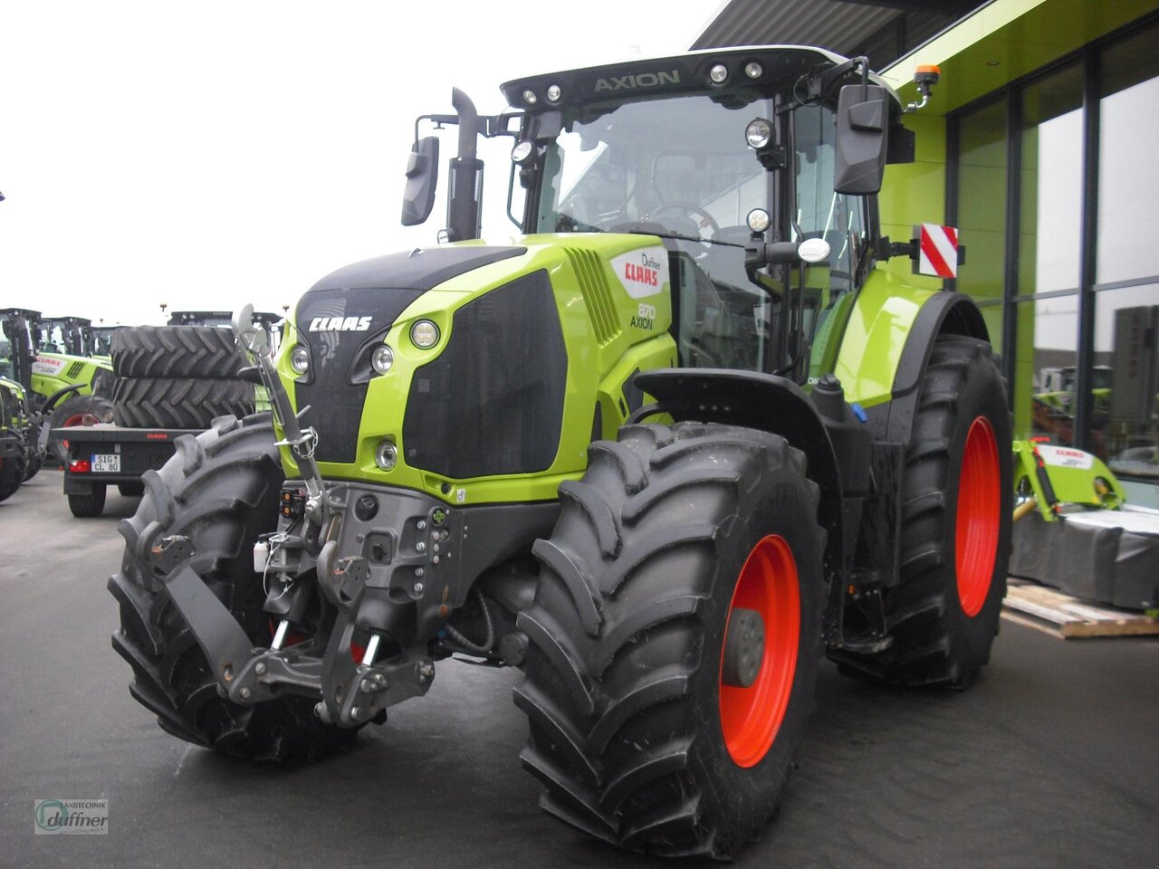 CLAAS Axion 870 CMATIC CEBIS - Trator: foto 3 CLAAS Axion 870 CMATIC CEBIS - Trator: foto 3
