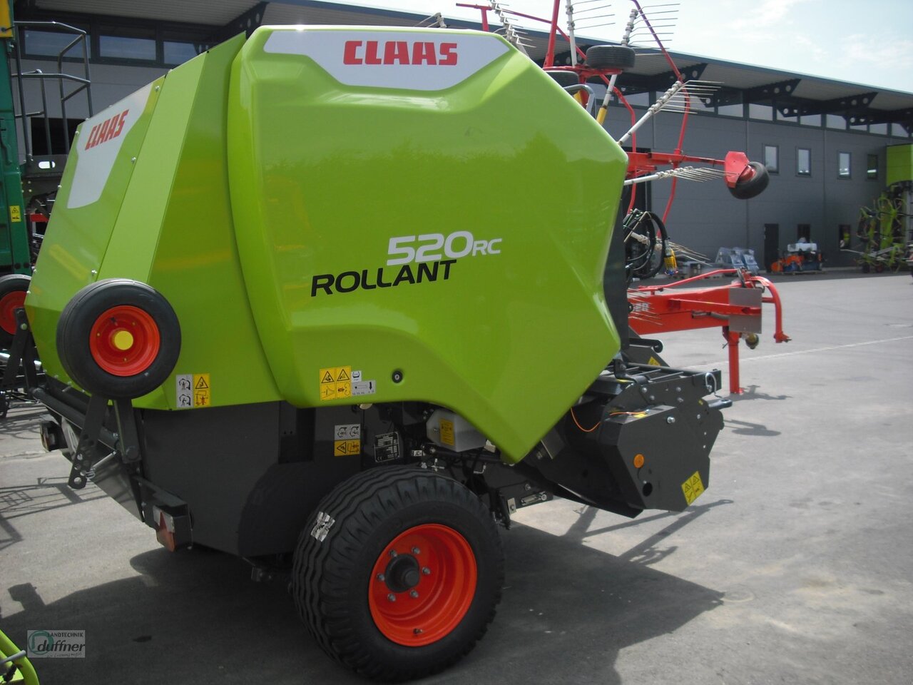 CLAAS ROLLANT 520 RC - Enfardadeira de fardos redondos: foto 2 CLAAS ROLLANT 520 RC - Enfardadeira de fardos redondos: foto 2