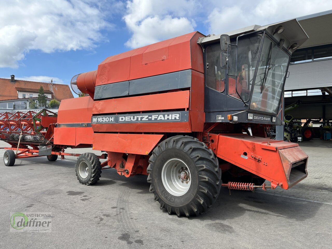 Deutz-Fahr M 1630 H - Ceifeira debulhadora: foto 1 Deutz-Fahr M 1630 H - Ceifeira debulhadora: foto 1