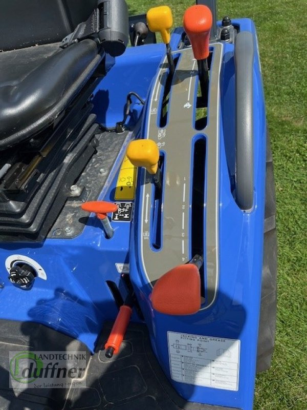 Trator municipal novo Iseki TM 3217 AL: foto 8 Trator municipal novo Iseki TM 3217 AL: foto 8