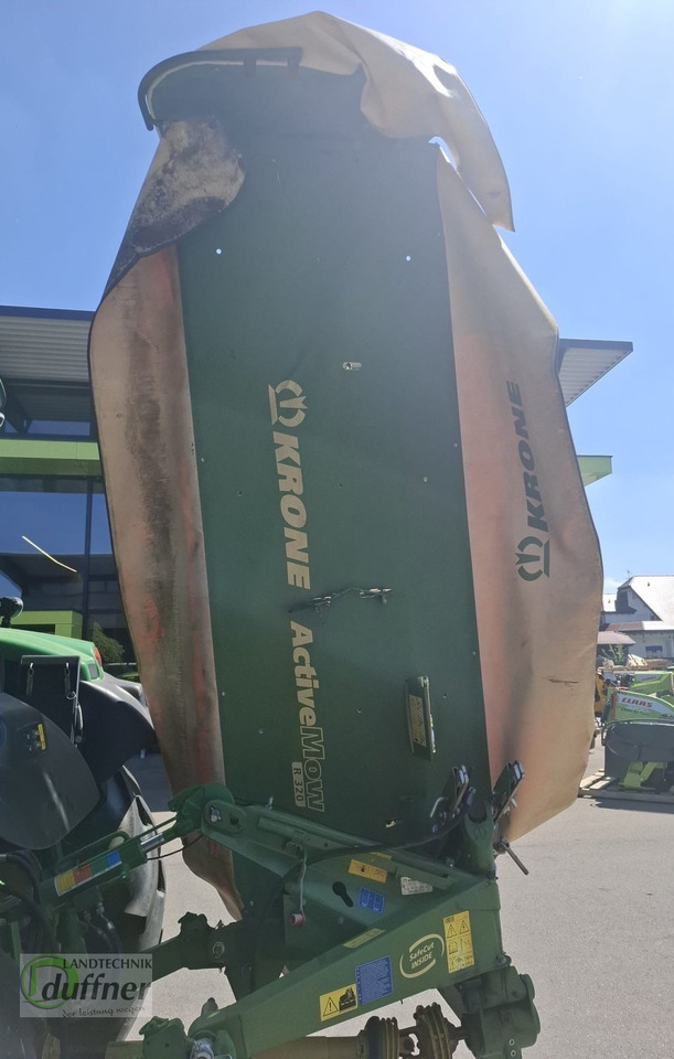 Krone Active Mow R 320 - Gadanheira: foto 1 Krone Active Mow R 320 - Gadanheira: foto 1