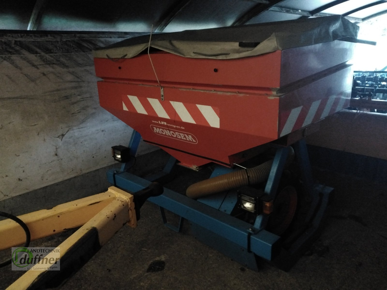 Monosem Fronttank Avant - Semeadora de precisão: foto 3 Monosem Fronttank Avant - Semeadora de precisão: foto 3