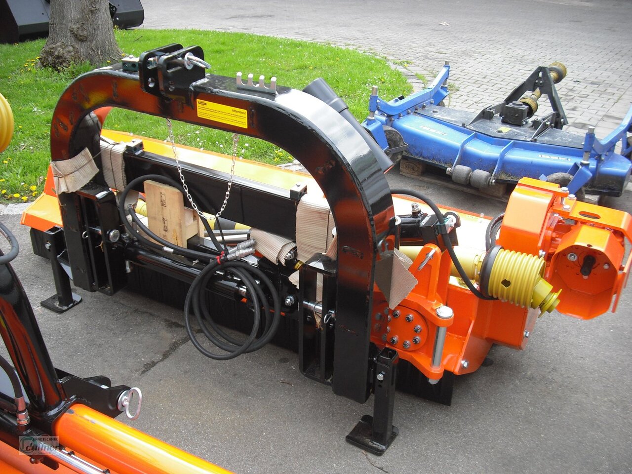 Perfect ZW 210 - Triturador de martelos/ Destroçador: foto 1 Perfect ZW 210 - Triturador de martelos/ Destroçador: foto 1