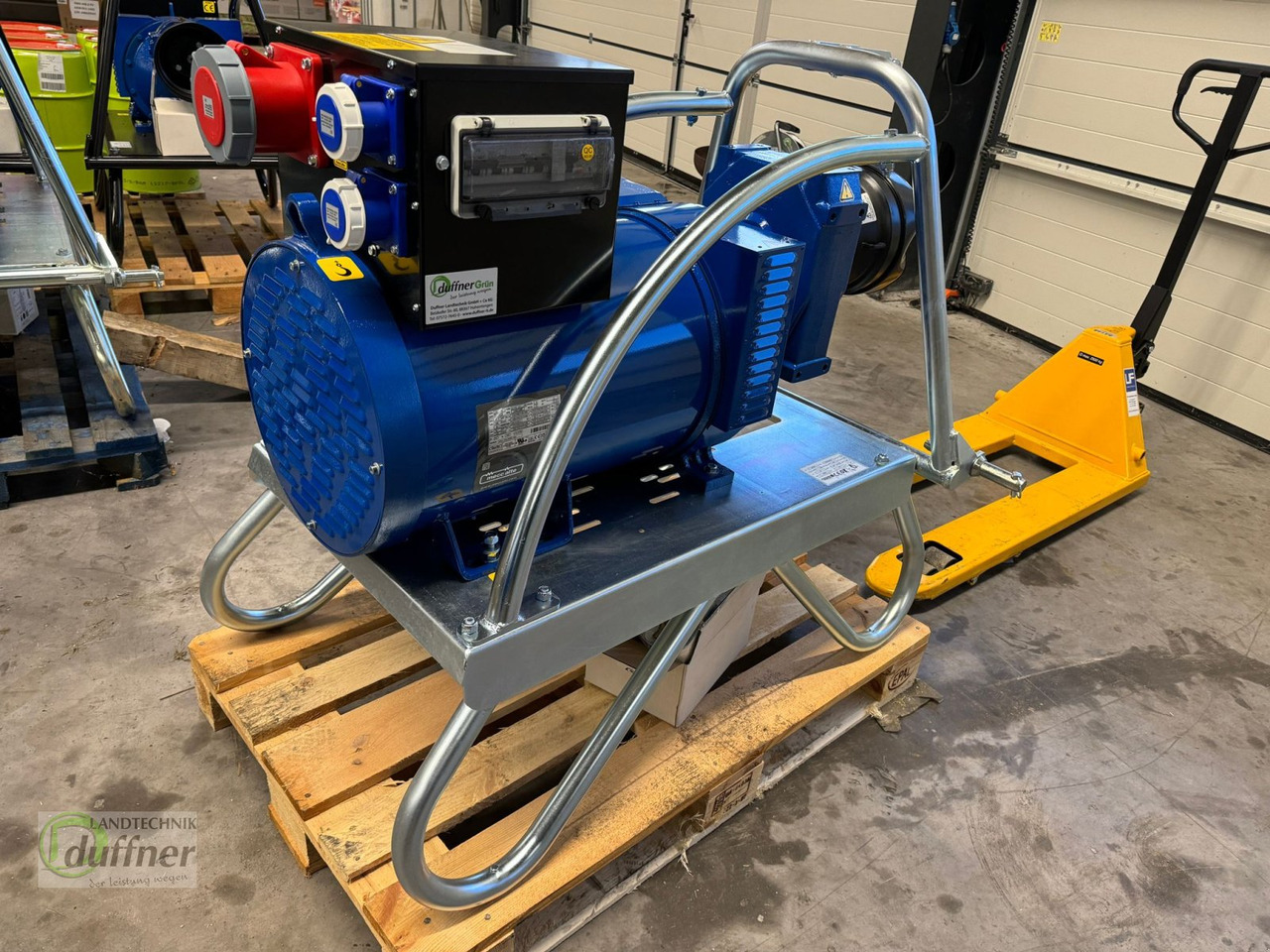 Mecc alte 24 bis 63 KvA - Gerador elétrico: foto 2 Mecc alte 24 bis 63 KvA - Gerador elétrico: foto 2