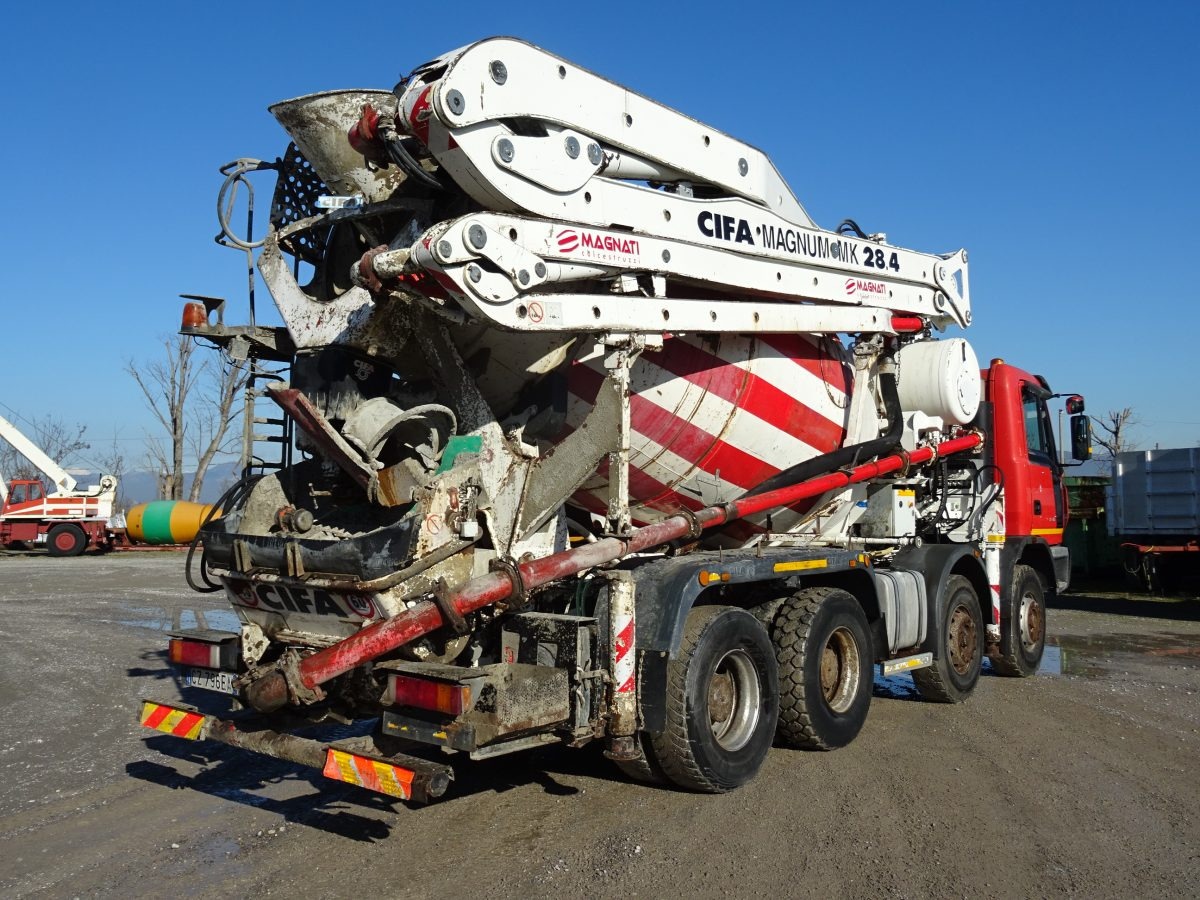 Autobetoneira com bomba ASTRA HD8 8445 CIFA MK28.4: foto 7 Autobetoneira com bomba ASTRA HD8 8445 CIFA MK28.4: foto 7