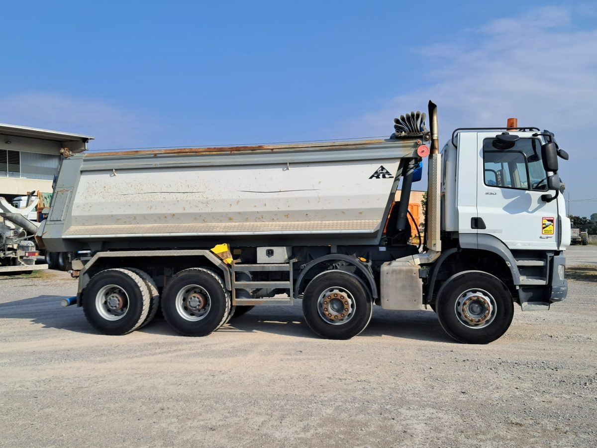 DAF CF530 - Camião basculante: foto 4 DAF CF530 - Camião basculante: foto 4